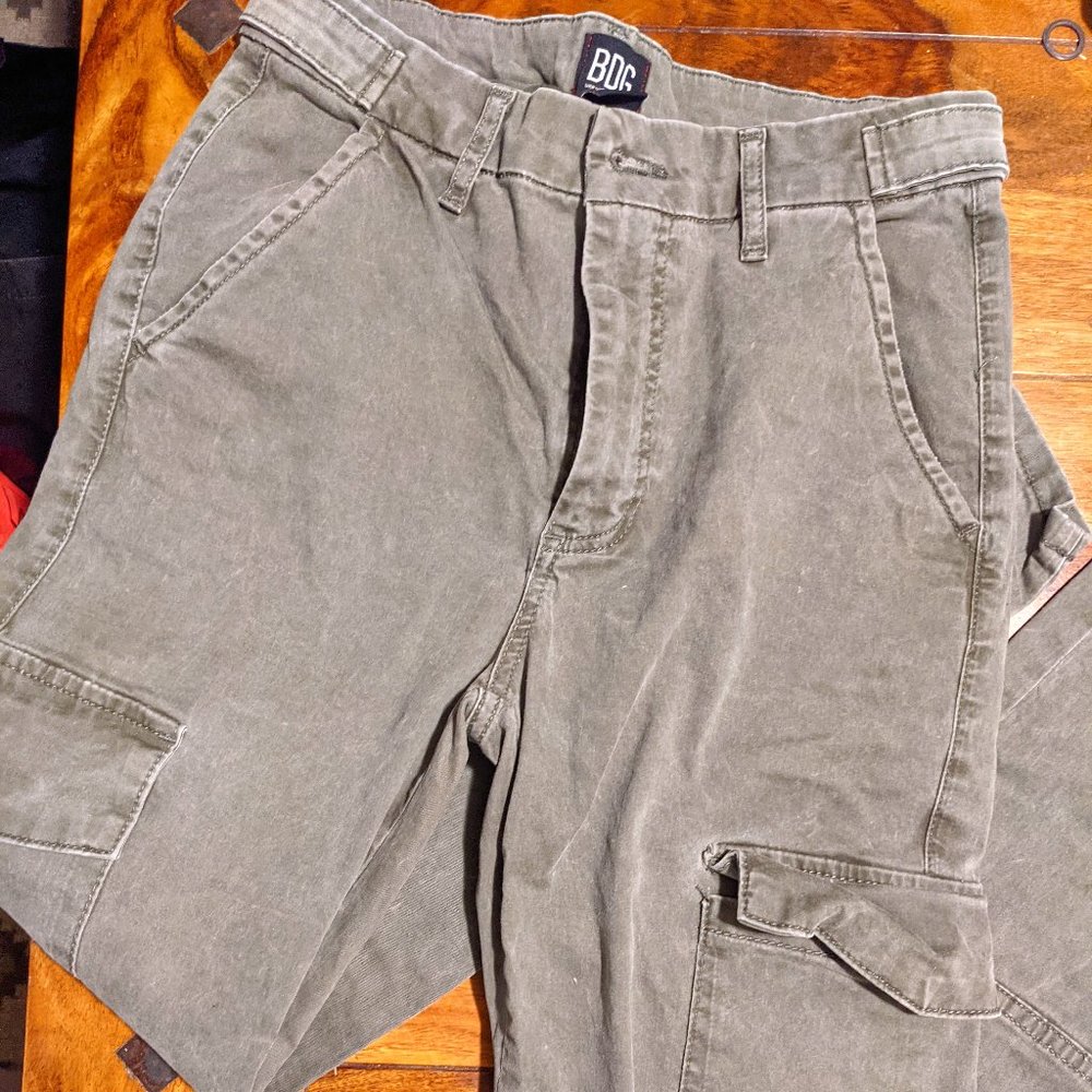 BDG Women's Green Cargo Pants, Size 27